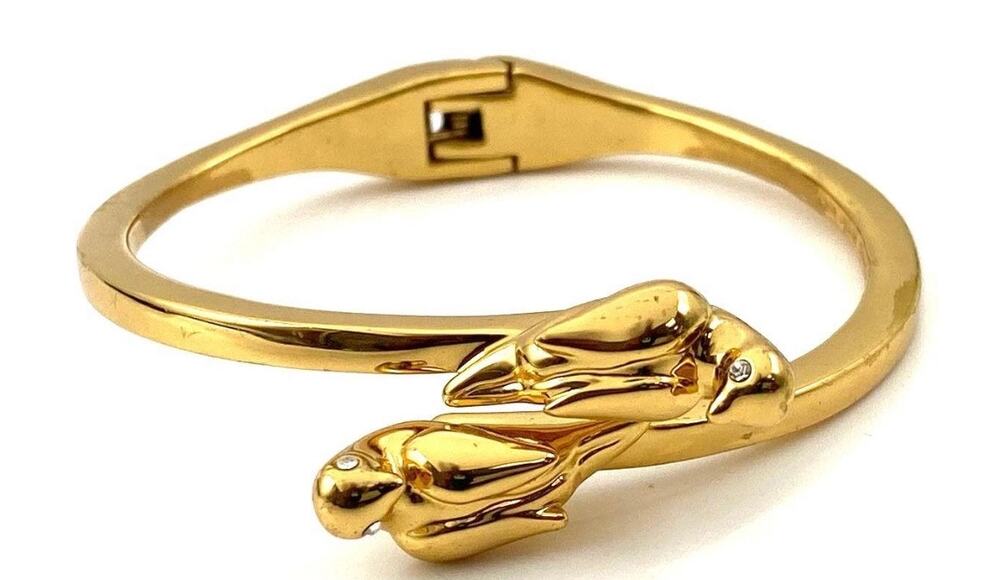 Kate Spade New York Kissing Canaries Love Birds Hinged Bangle Bracelet Gold Tone